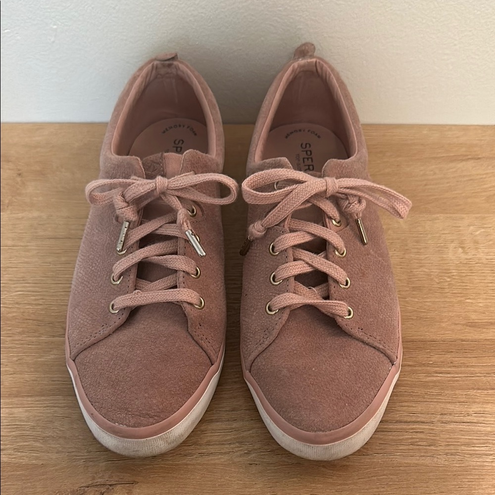 EUC Sperry Pink Suede Sneakers Athleisure